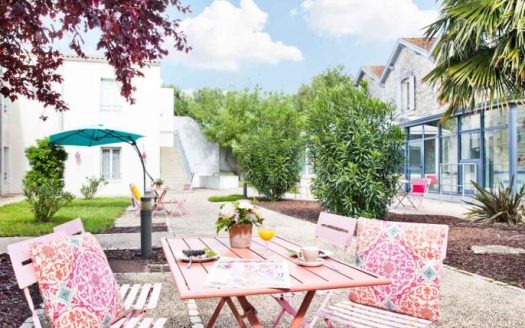 RENTAL INVESTMENT – ST JEAN D'ANGLE – Ehpad l'Ombriere Residence – 6.61% profitability.
