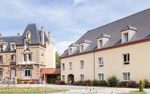 RENTAL INVESTMENT – SAINT LUBIN DES JONCHERETS – Chateau du Haut-Venay Ehpad Residence – 7.6% profitability