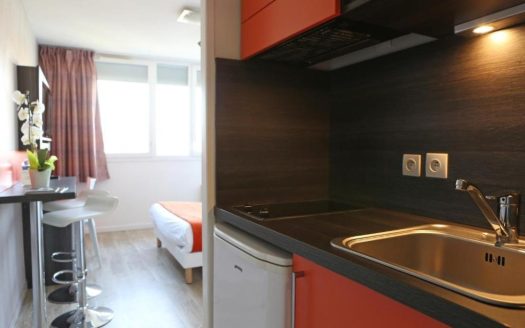 RENTAL INVESTMENT – CHEVILLY-LARUE – Residence Le Fontainebleau Apparthotel Paris Sud *** – 7.18% profitability