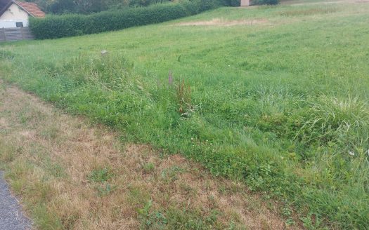 Building plot in a beautiful Dordogne village – Don't miss out!