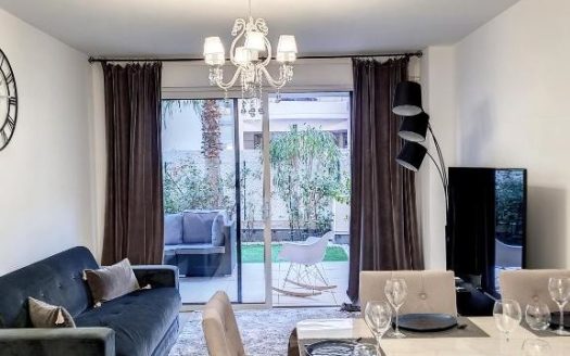 Cannes Palm Beach – 1-Bedroom Apartment with Garden – Residence with Swimming Pool