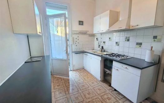 BERGERAC, CLOSE TO ALL AMENITIES