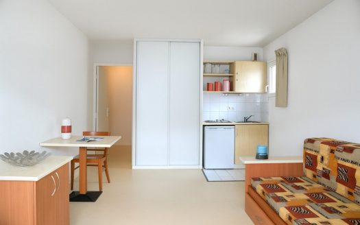 RENTAL INVESTMENT – Paris – Studelites Le Consul Student Residence – 4.72% profitability
