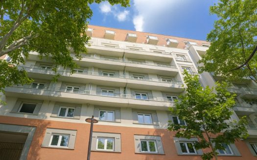 RENTAL INVESTMENT – Paris – Studelites Le Consul Student Residence – 4.72% profitability