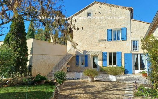 Character Stone House with mediterranean feel – Near Golf