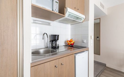 RENTAL INVESTMENT – MARSEILLE – Appart'City Marseille Euromed Residence – 7.14% return.