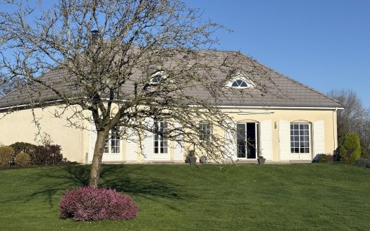 226 M2 Home Family