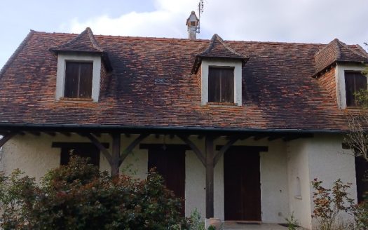 Authentique Périgourdine avec vue dégagée – 5 chambres et 110 sqm de sous-sol