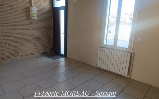 Charming little house with garden in the city center of Bergerac