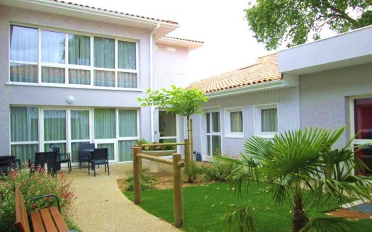 RENTAL INVESTMENT – MERIGNAC – Les Chardons Bleus Nursing Home Residence –  7.87 % return