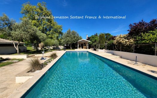 Stone property with pool, jacuzzi and independent annexe