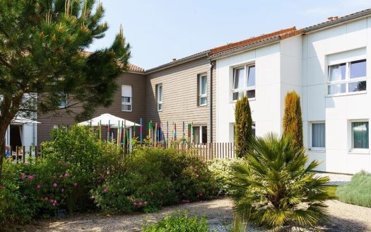 INVESTISSEMENT LOCATIF – SAINT AIGNANT – Résidence EHPAD Les Jardins du Marais – 6,56% de rentabilité
