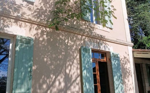 Maison de caractère
