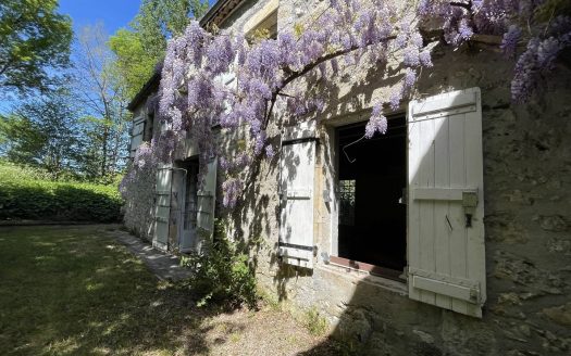 DOLMAYRAC – CHARACTER WATER MILL IN LOT-ET-GARONNE – 18TH CENTURY, WATER, NATURE AND PERMACULTURE POTENTIAL – 1.4465 hectares of wooded land – Lot & Garonne (47)
