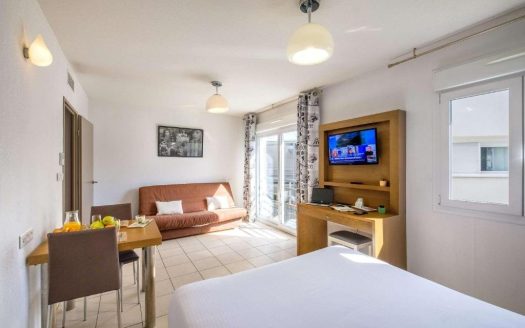 RENTAL INVESTMENT – ANTIBES – Le Maestria Tourist Residence – 6.87% return