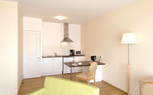 RENTAL INVESTMENT – Alencon – Le Jardin des Lys Senior Residence – 6.82% return