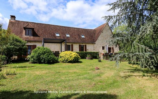Stunning 18th-century character estate on about 10 acres with a swimming pool, a guest cottage, and outbuildings