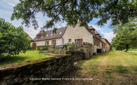 Stunning 18th-century character estate on about 10 acres with a swimming pool, a guest cottage, and outbuildings