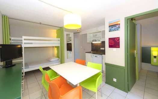RENTAL INVESTMENT – BERRIAS AND CASTELJAU – Residence Vacances Bleues Lou Castel***- 7.32% profitability