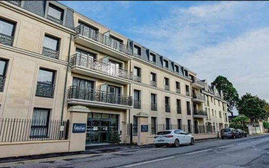 RENTAL INVESTMENT – SAUMUR – Heurus Epona multigenerational residence – 4.62% return