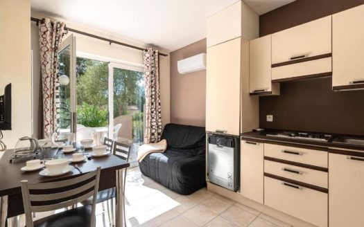 RENTAL INVESTMENT – SARI-SOLENZARA – Residence de Tourisme Lisa Maria – 3.73% profitability
