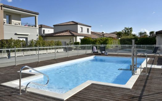 RENTAL INVESTMENT – POUSSAN – Senior Residence Le Domaine de Maleska – 5.83% return