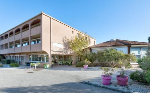 RENTAL INVESTMENT – Chateauneuf-les-Martigues – Les Jardins de Valtrede Assisted Living Residence – 6.58% return