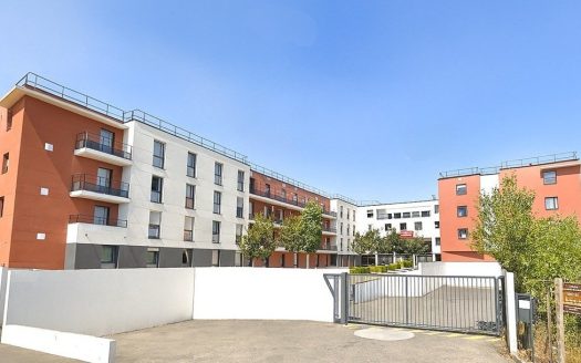 RENTAL INVESTMENT – ST CYR L'ECOLE – Zenitude Versailles Business Residence, Saint-Cyr-l'Ecole – 8.44% return