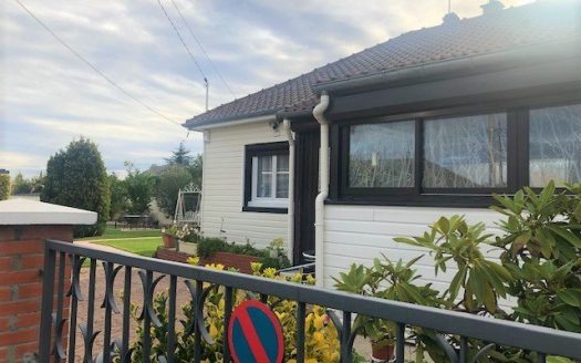 Single storey house