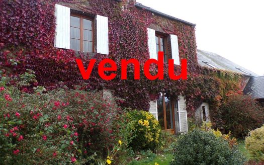Pretty character house of almost 190 sqm on 675 sqm of land