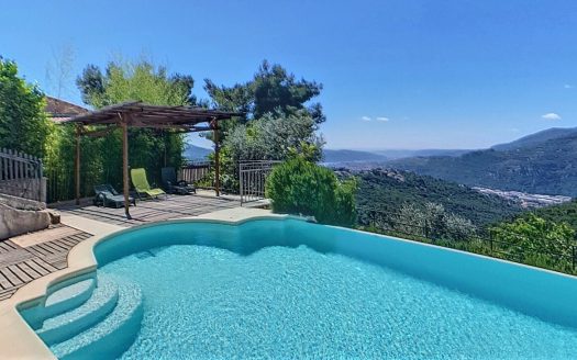 Magnificent quiet house – 8 rooms