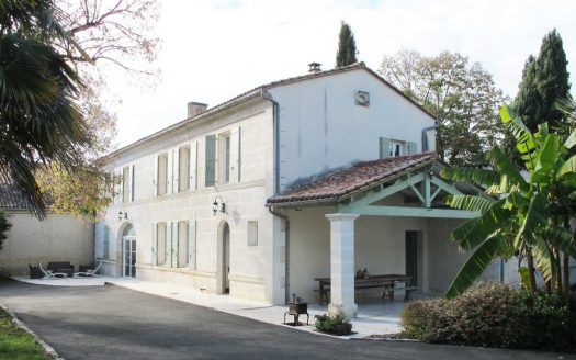 Magnificent charentaise 6 rooms 220 sqm