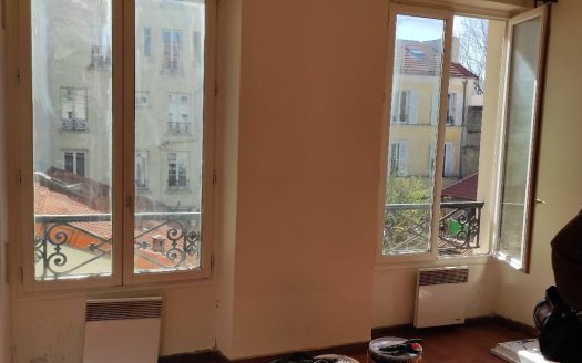 2 renovated rooms