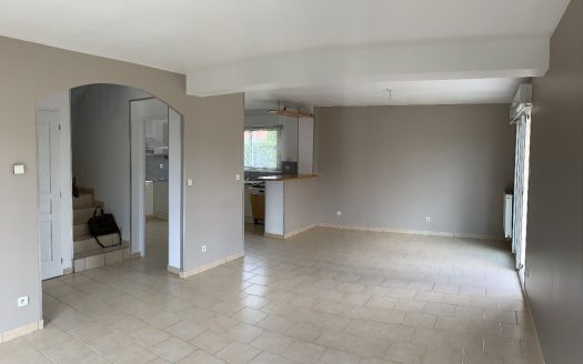 T5 house 128 sqm St Michel area