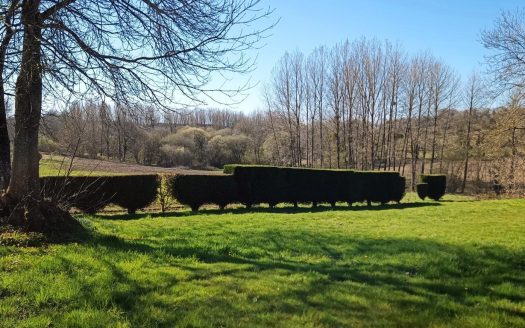 COTES D'ARMOR Gomené Stone house with 5 beds and just under 1/2 acre of land
