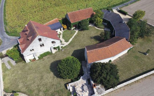 Historic mansion 460sqm – 12 rooms including 5/6 bedrooms