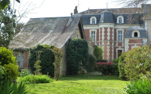 Bourgeois house, Amboise heart of town