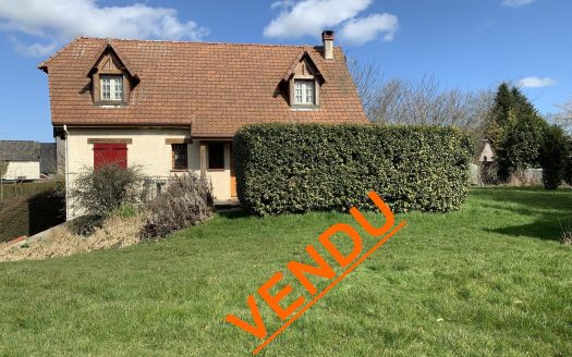 Pretty house of 128 sqm on a plot of 1550 sqm