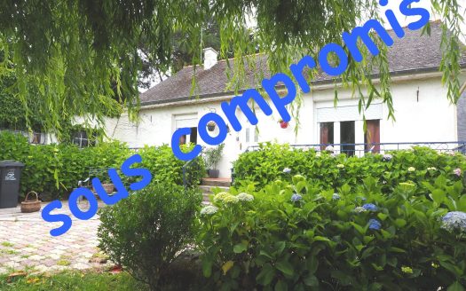 Four bedroom house near the beach and the port