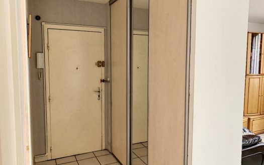 Apartment of 79.66sqm with 3 bedrooms in secure residence
