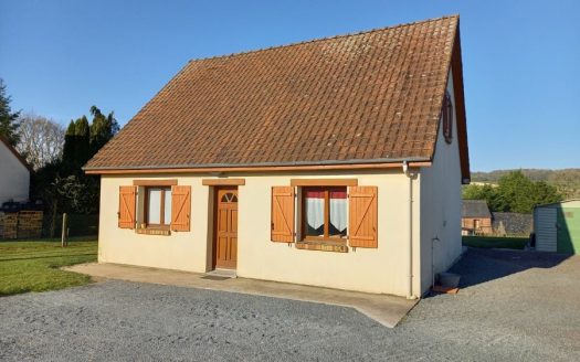 Pretty 3 bedroom house in the countryside