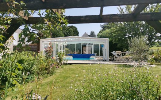 Restored townhouse with garden