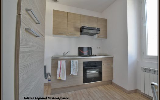 Mussidan city center apartment building