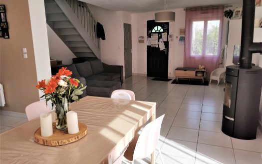 Recent house in Amboise
