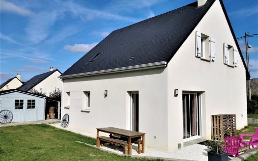 Recent house in Amboise