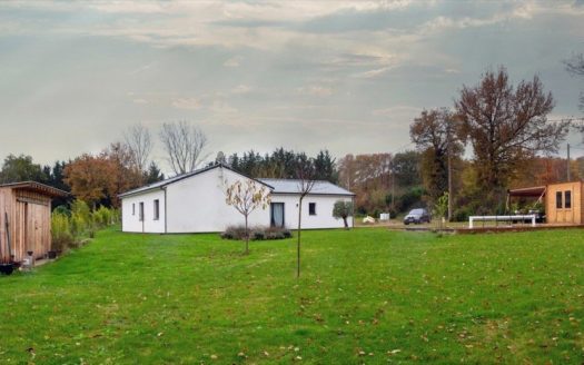 Lezat / Leze, recent house 116 sqm living space