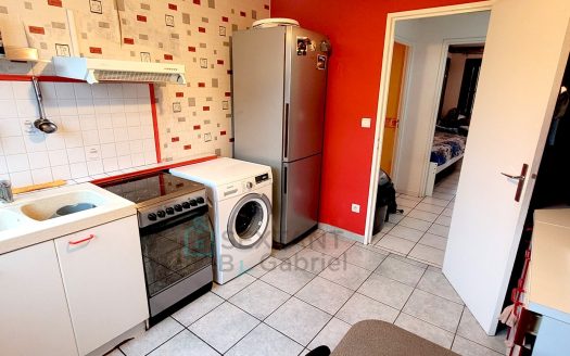 F2 apartment in the city center