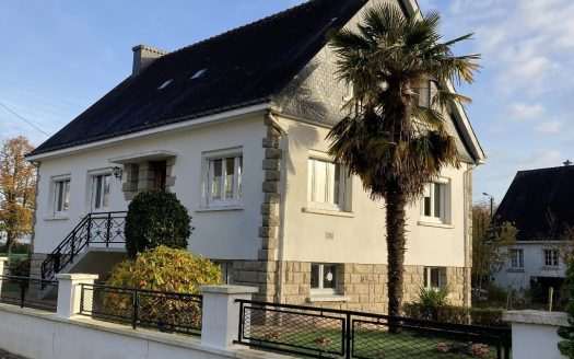 House 130 sqm 8 rooms