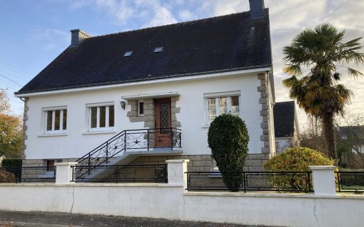 House 130 sqm 8 rooms
