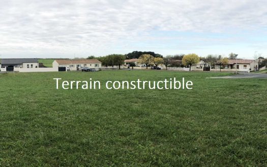 Building land 992 sqm in Sonnac
